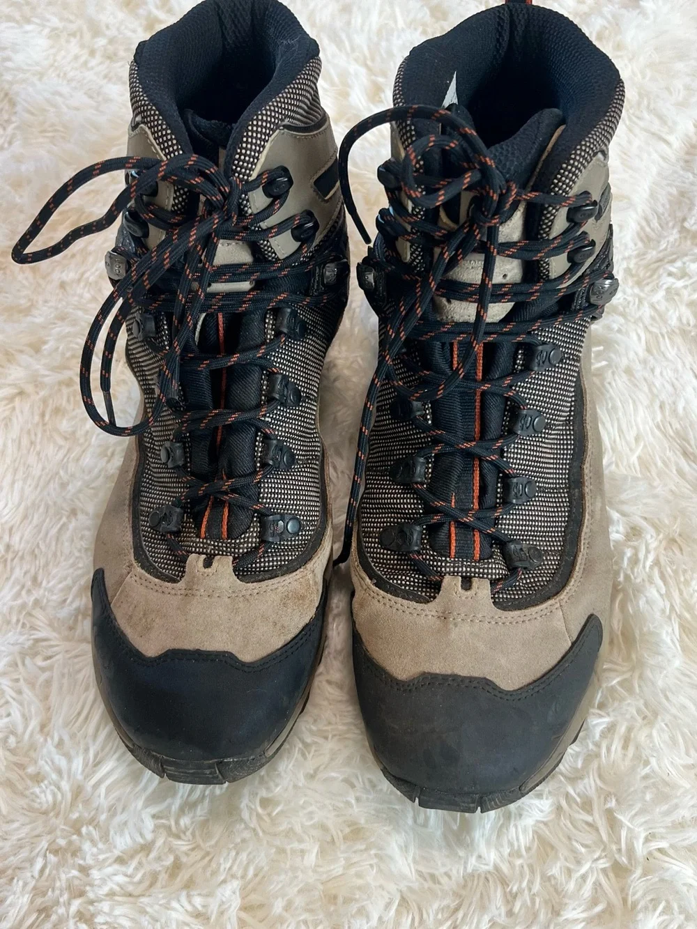 Salomon Men's Explorer GTX Backpacking boot